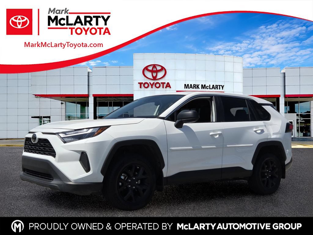 Used 2024 Toyota RAV4 LE FWD image 1