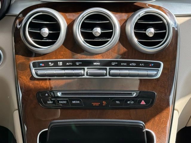 Used 2017 Mercedes-Benz GLC 300 4MATIC Coupe image 38