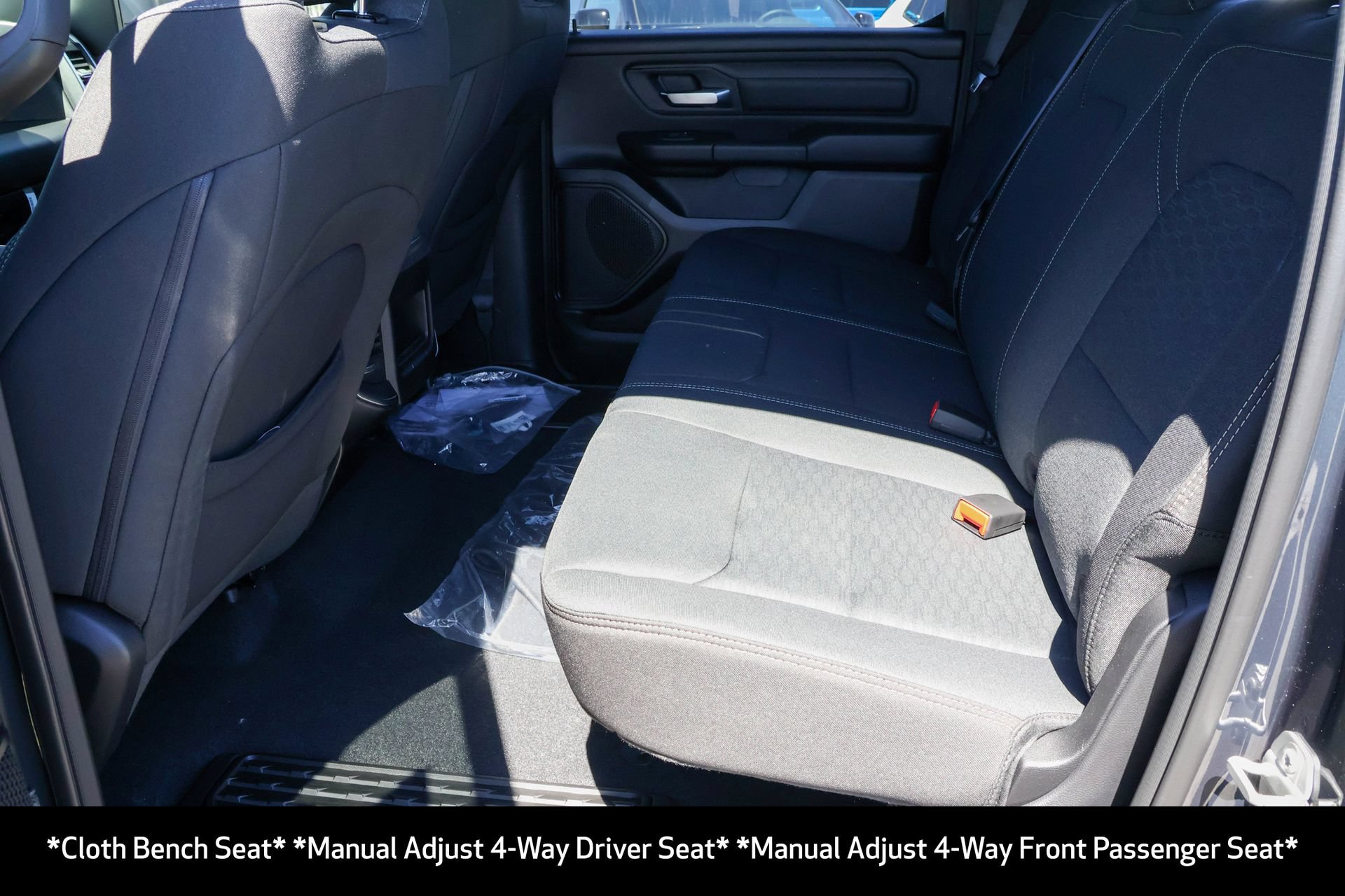 New 2026 RAM 1500 Express AWD/4WD image 17