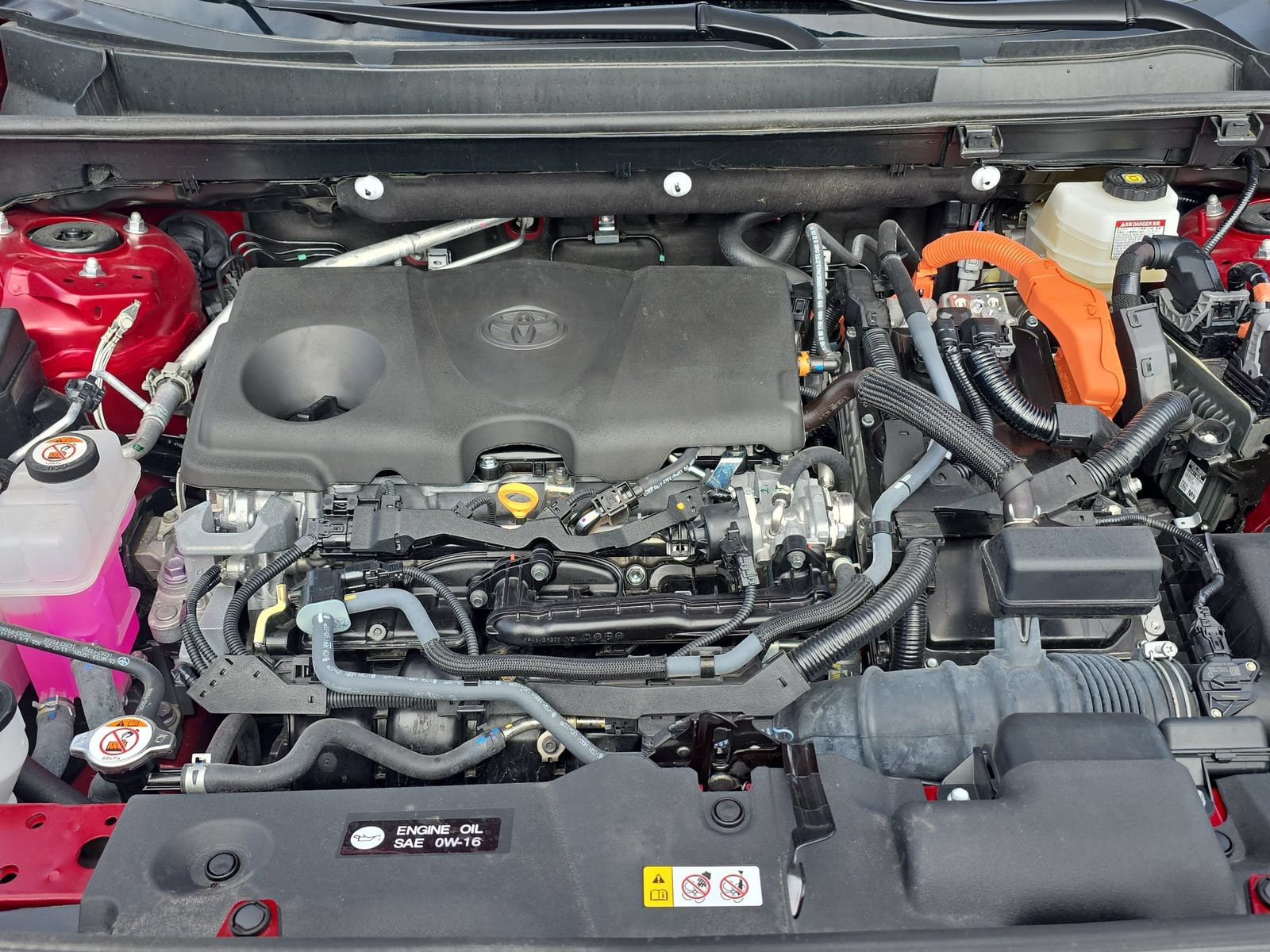 Used 2025 Toyota RAV4 LE AWD/4WD image 31