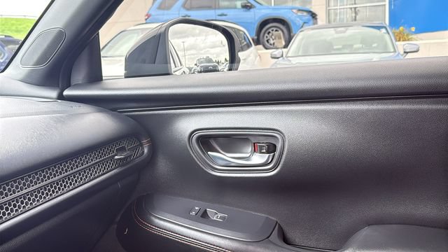 Used 2025 Honda HR-V Sport image 18
