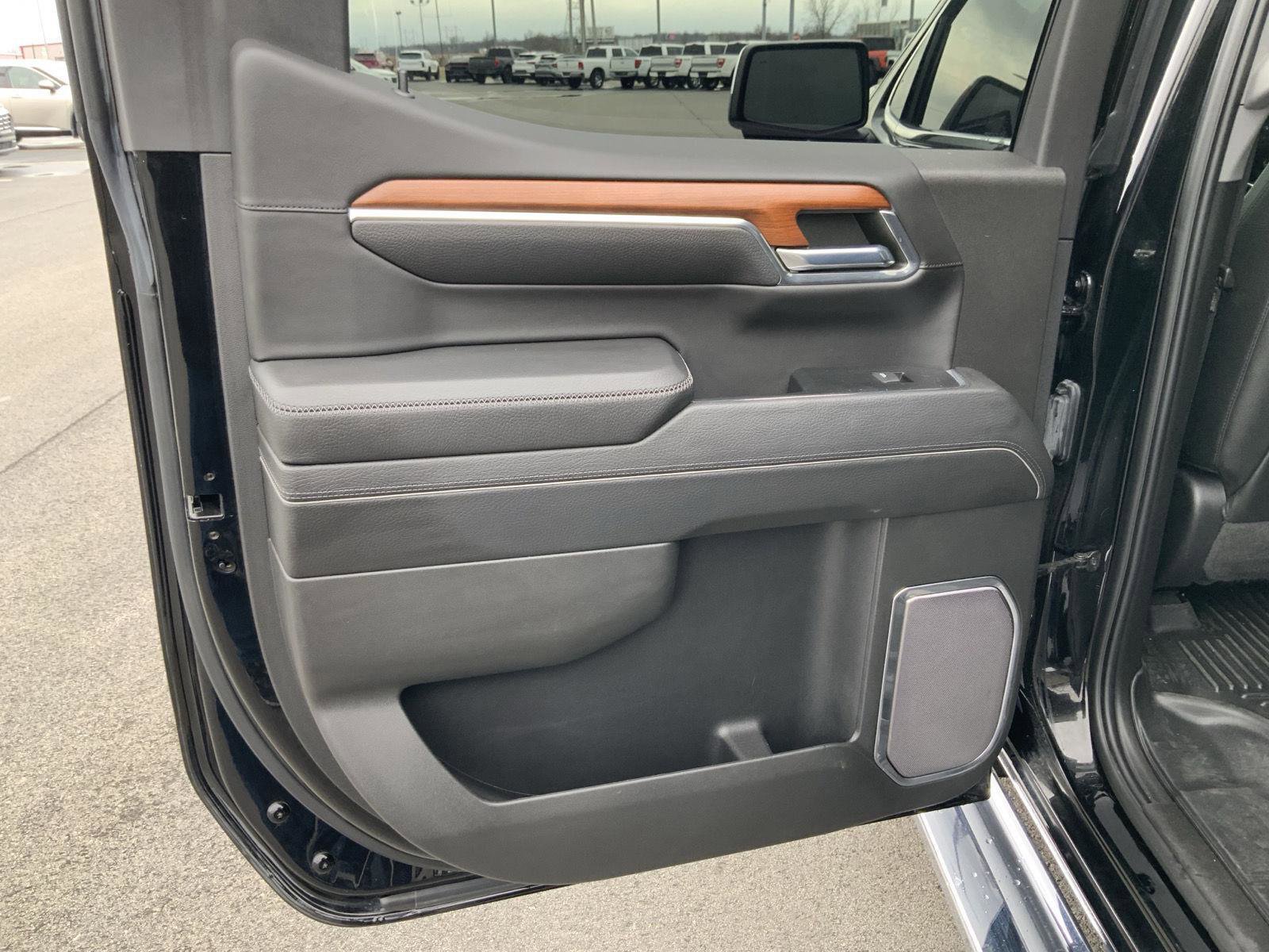 Used 2023 GMC Sierra 1500 Denali image 59