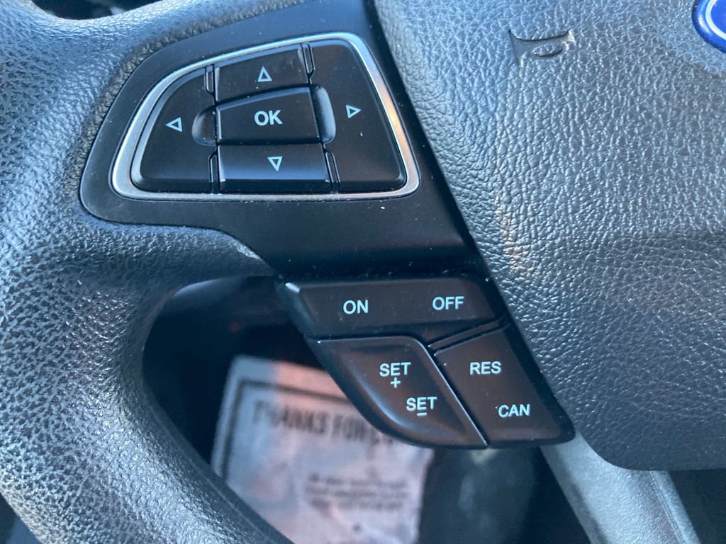 Used 2019 Ford Escape SE image 36