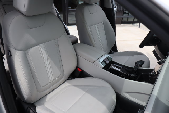 Used 2025 Hyundai Tucson SEL FWD image 12