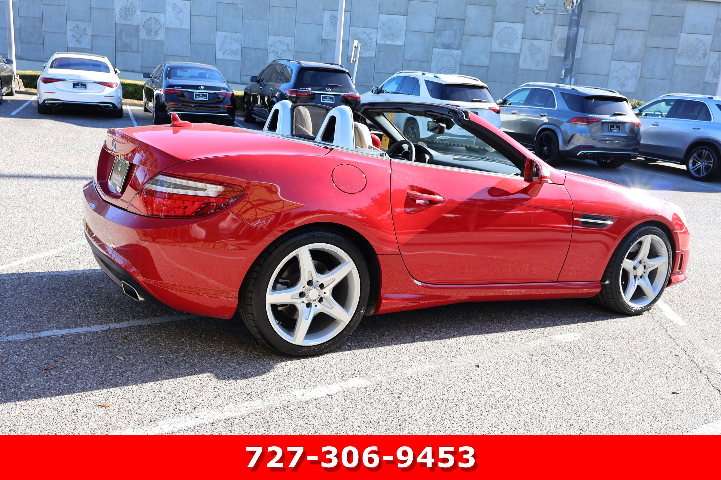 Used 2012 Mercedes-Benz SLK 350 image 10