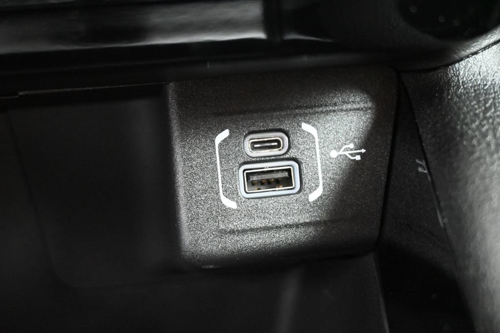 New 2026 Jeep Compass Latitude AWD/4WD image 17