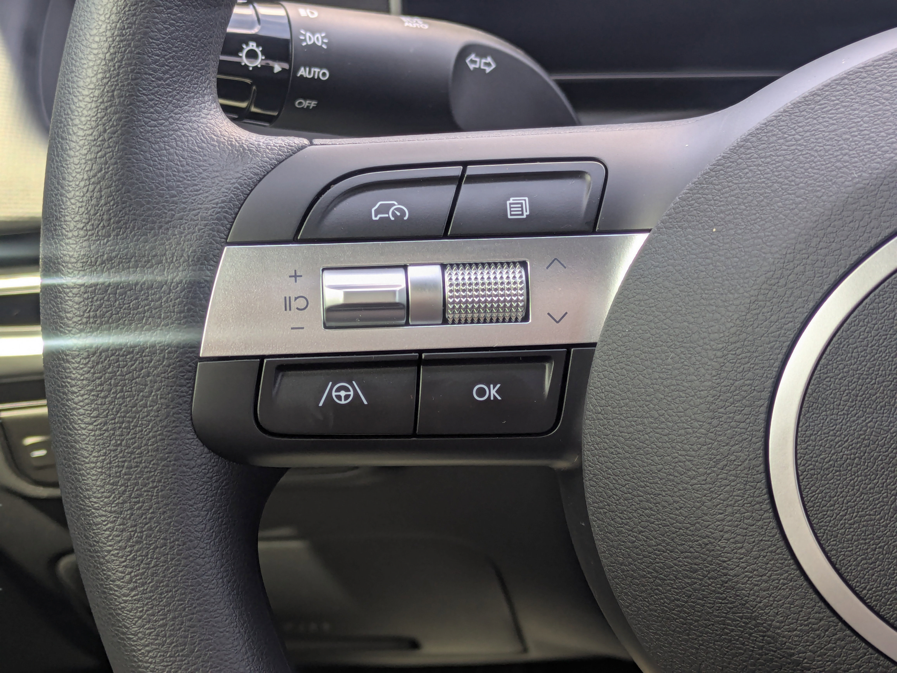 New 2026 Hyundai Santa Cruz SEL FWD image 23