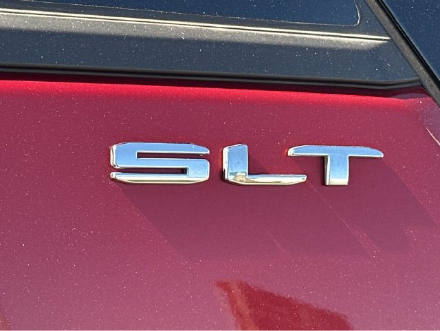 Certified 2023 GMC Terrain SLT FWD image 15
