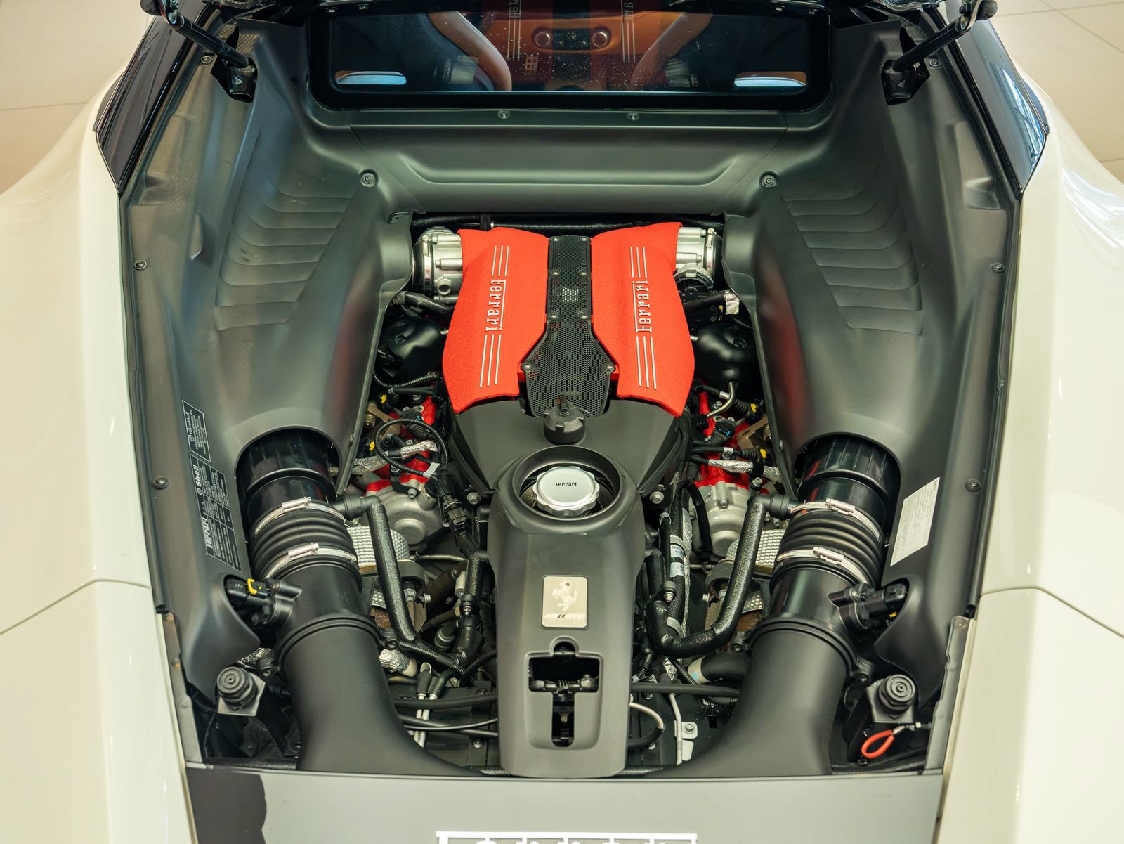 Certified 2016 Ferrari 488 GTB RWD image 24