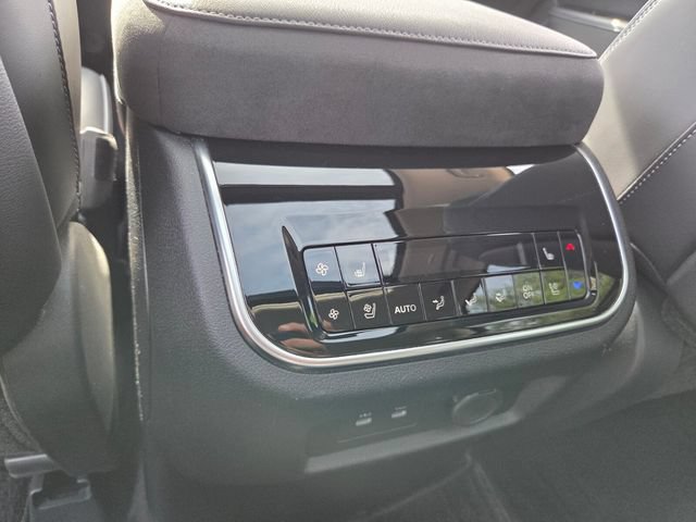 Used 2025 INFINITI QX80 Luxe w/ Cargo Package AWD/4WD image 17