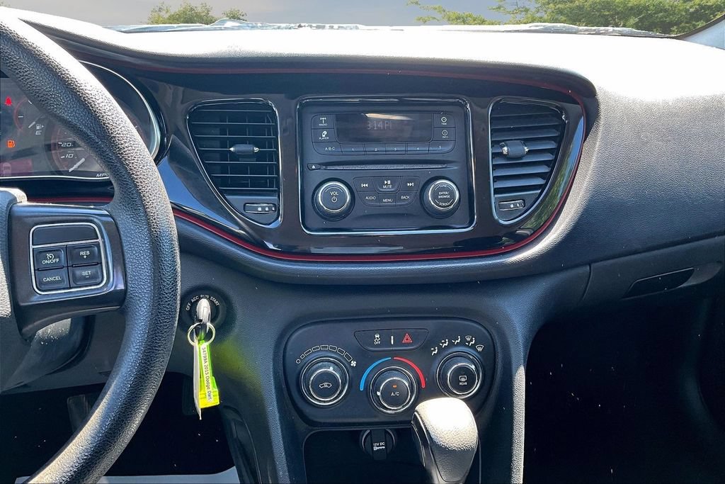 Used 2015 Dodge Dart SXT FWD image 6