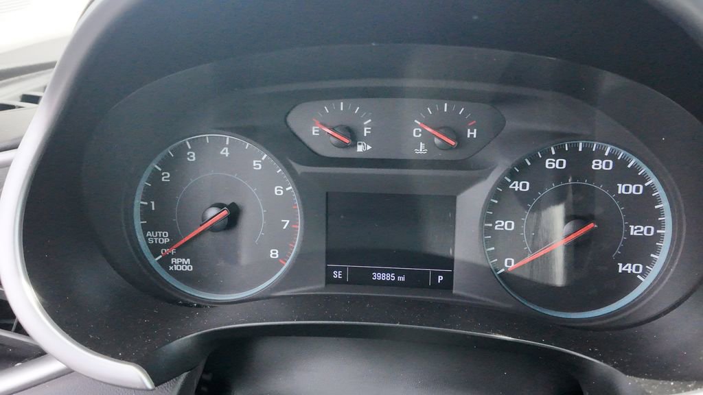 Used 2025 Chevrolet Malibu LT image 4