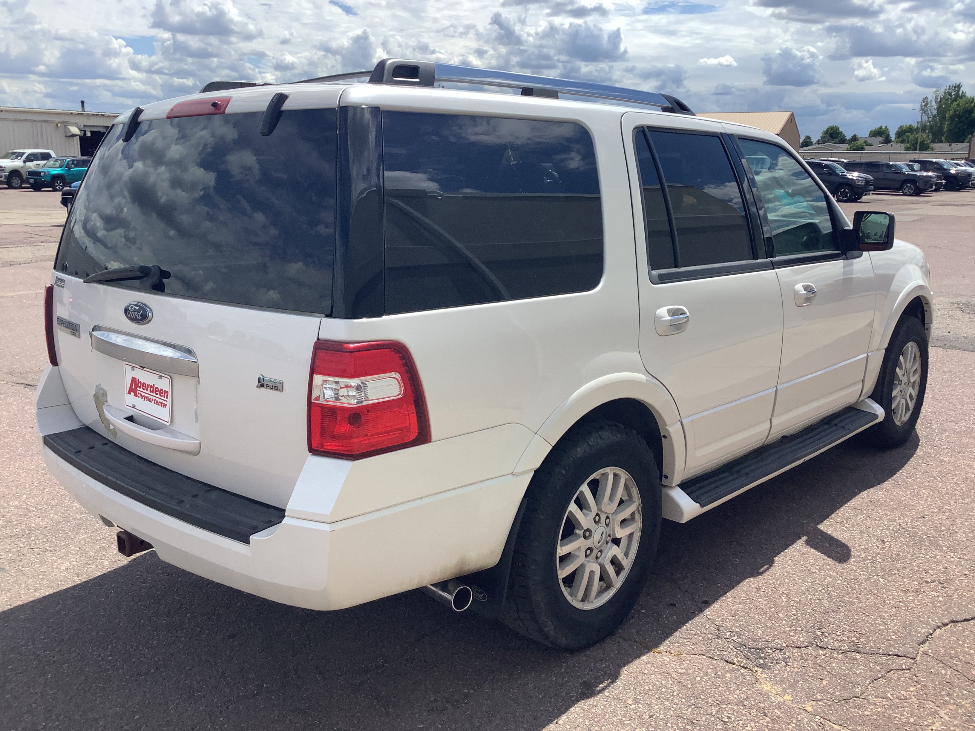 Used 2010 Ford Expedition Limited AWD/4WD image 5