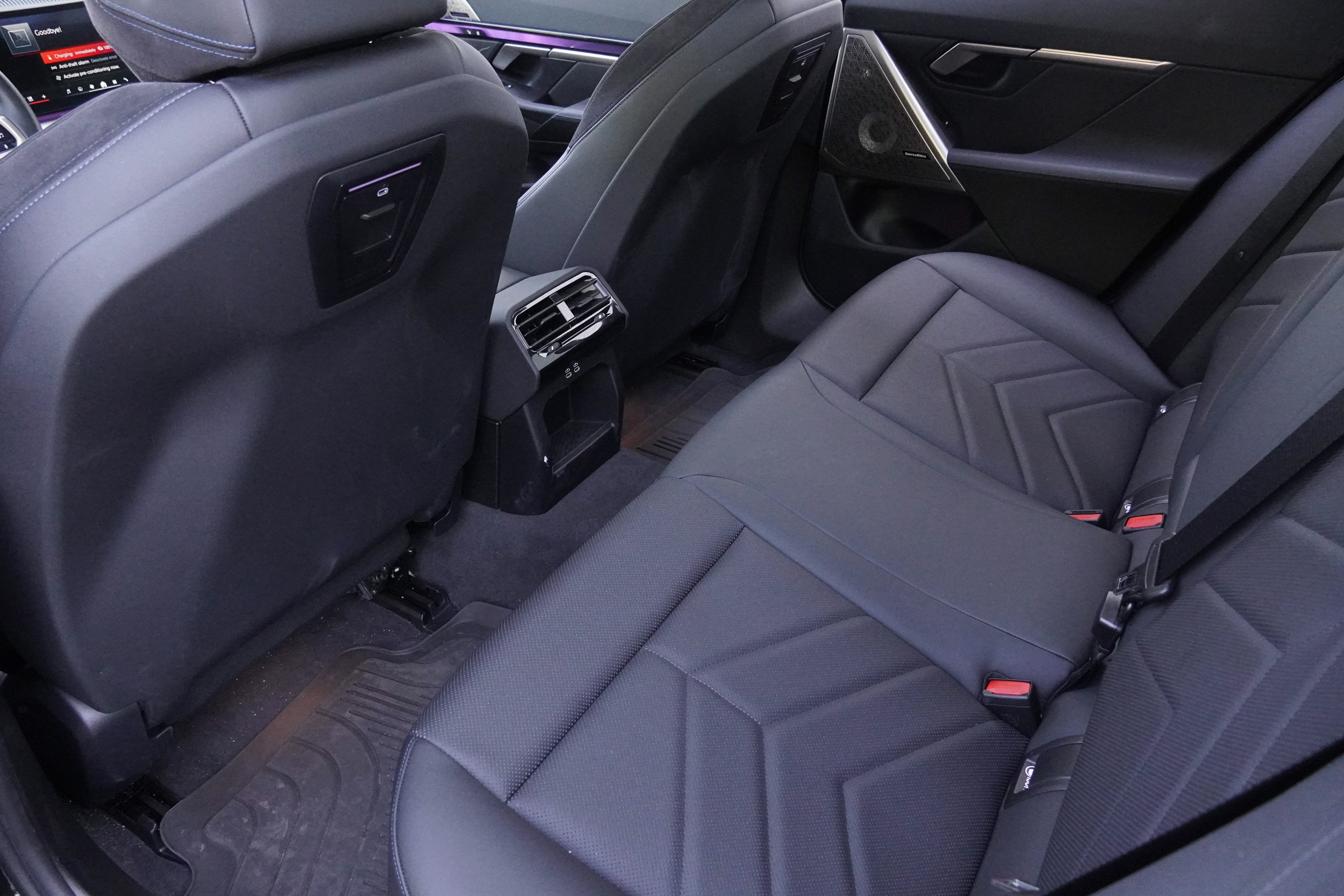 Used 2024 BMW i5 M60 w/ Executive Package AWD/4WD image 36