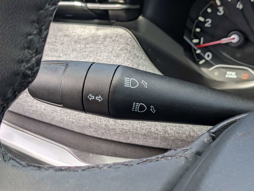 Used 2024 Jeep Compass Latitude image 27