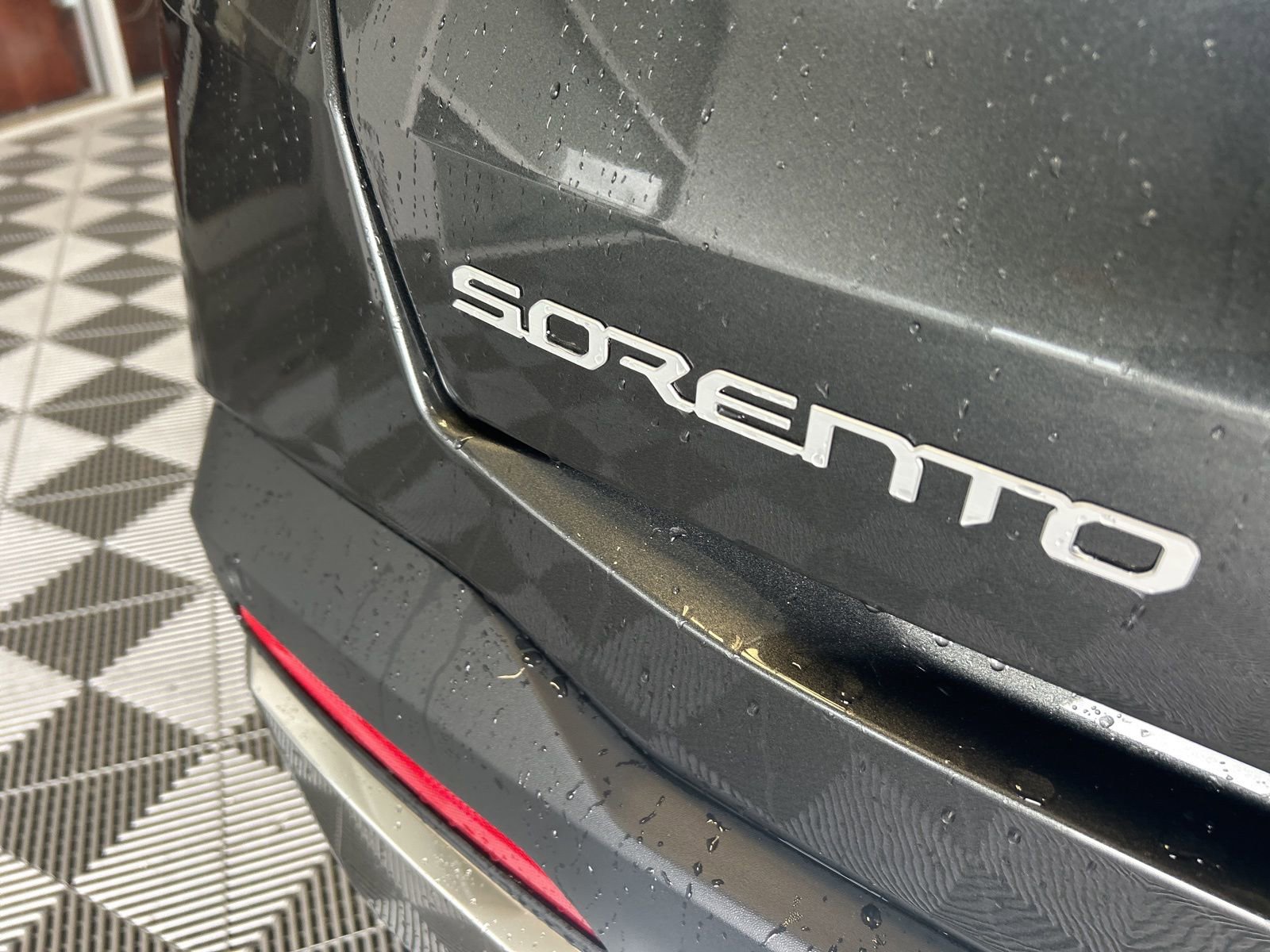 New 2025 Kia Sorento EX image 8