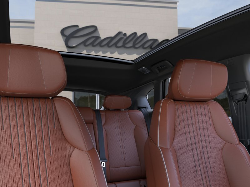 New 2027 Cadillac Optiq Premium Sport w/ LPO, Floor Liner Package AWD/4WD image 24