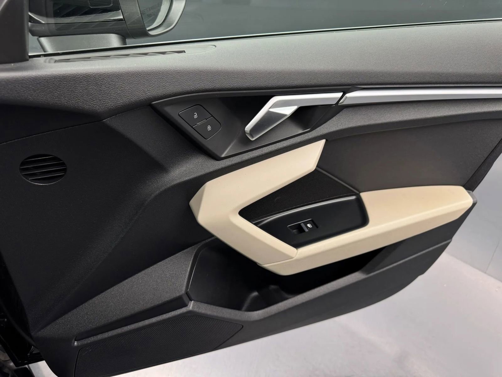 Used 2022 Audi A3 2.0T Premium image 32