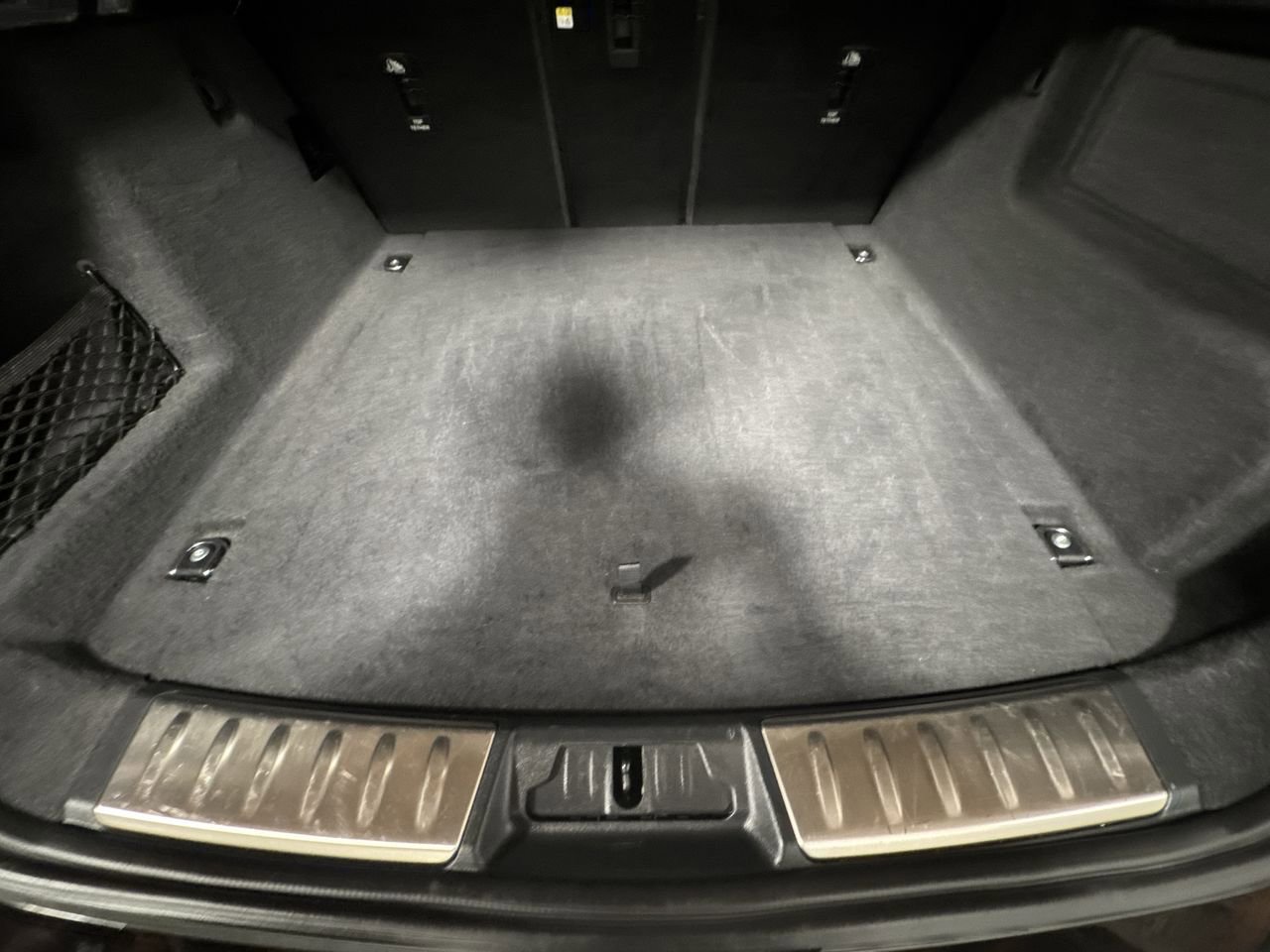 Used 2025 Jaguar F-PACE R-Dynamic S image 31