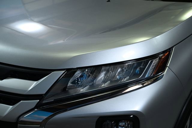 Used 2024 Mitsubishi Outlander Sport ES image 14