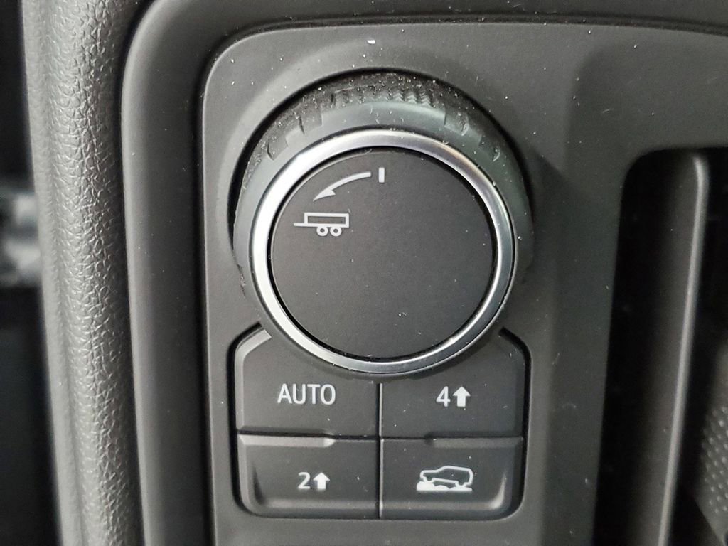 Used 2024 Chevrolet Silverado 1500 Custom image 30