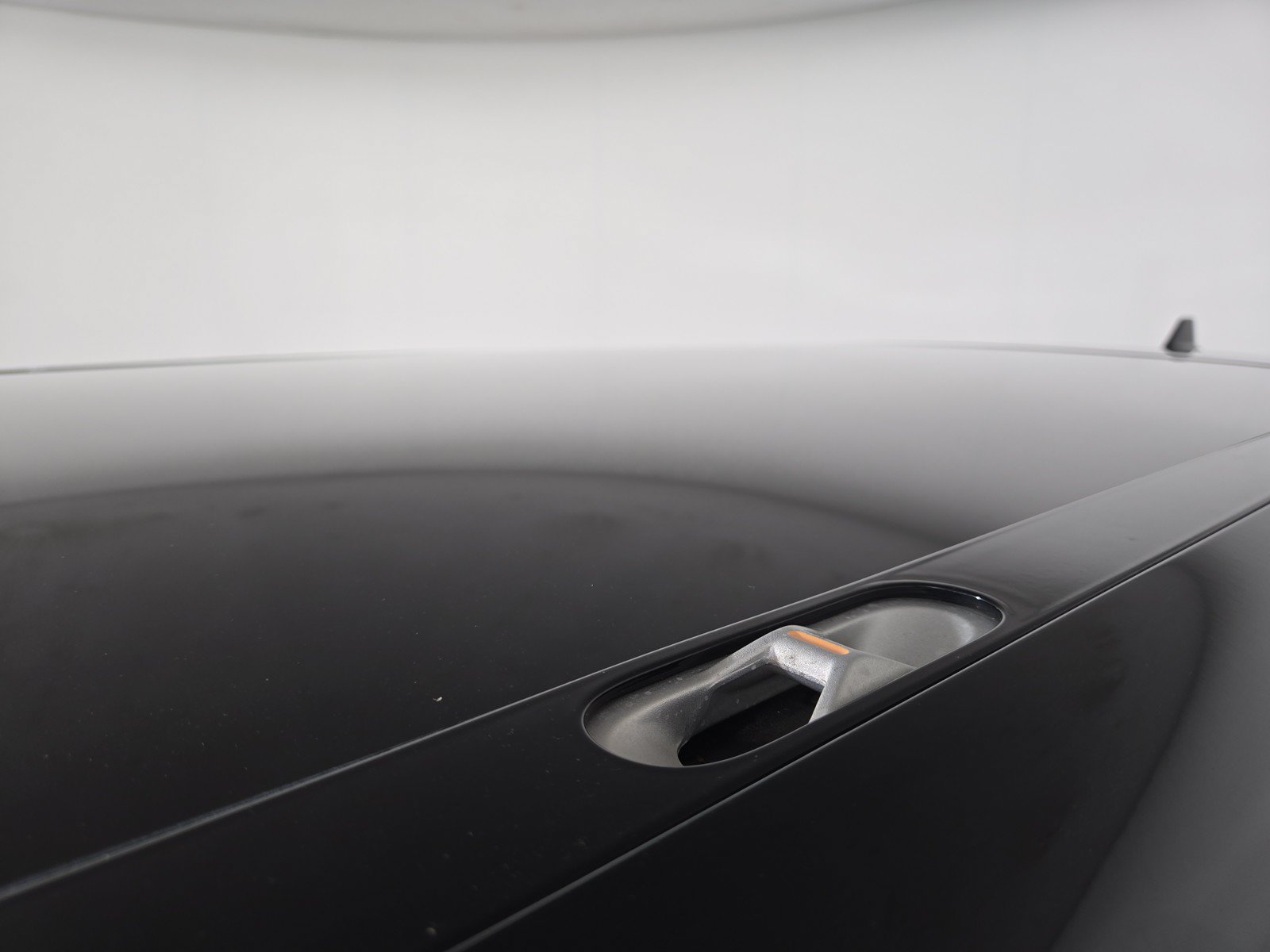 Used 2023 Rivian R1S Launch Edition AWD/4WD image 13