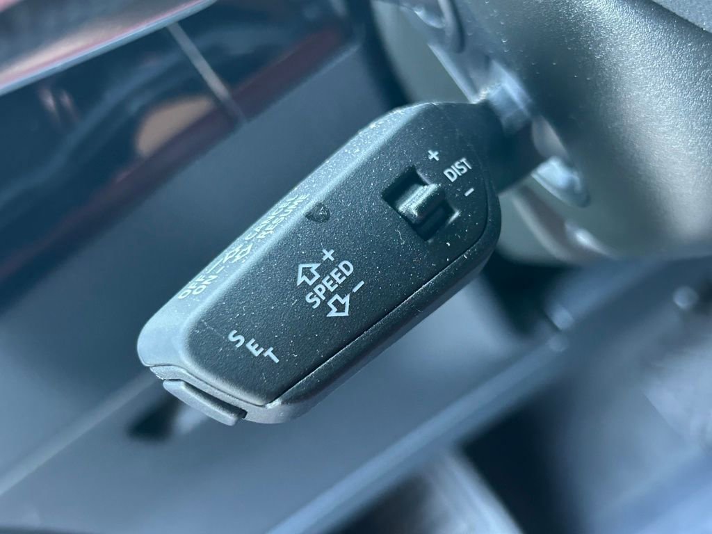 Used 2023 Audi e-tron S Premium Plus w/ Black Optic Package image 85