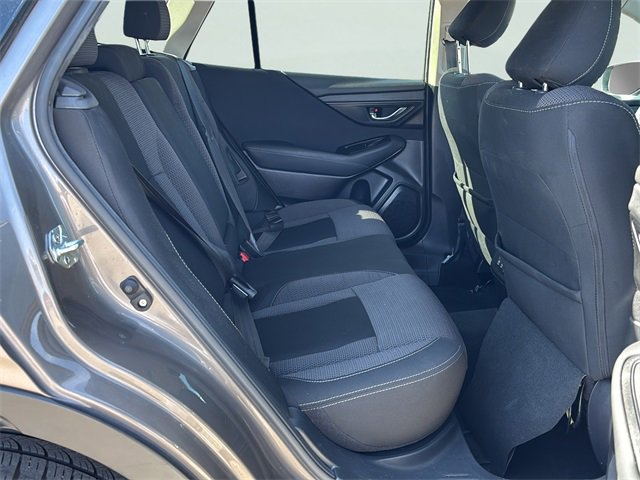 Used 2022 Subaru Outback Premium image 12