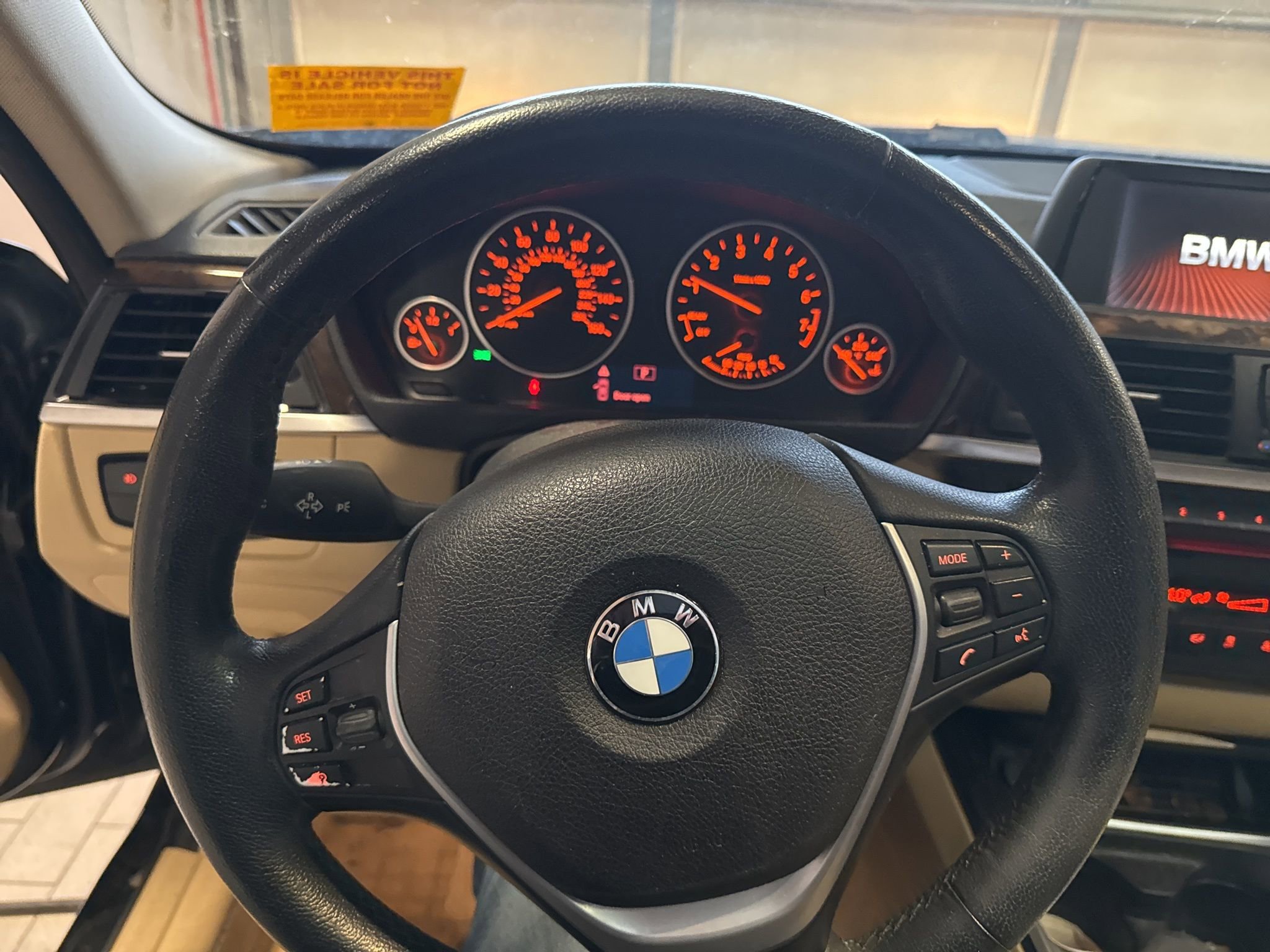 Used 2014 BMW 328i xDrive Sedan image 12