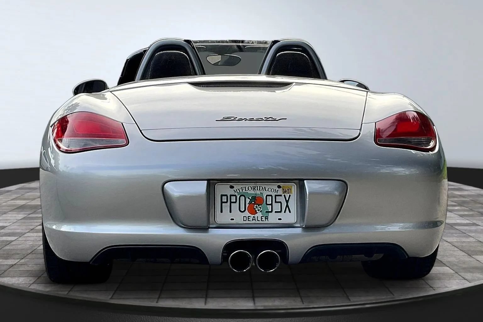 Used 2011 Porsche Boxster RWD image 5