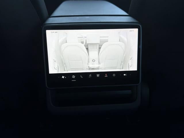 Used 2024 Tesla Model 3 Standard Range RWD image 17