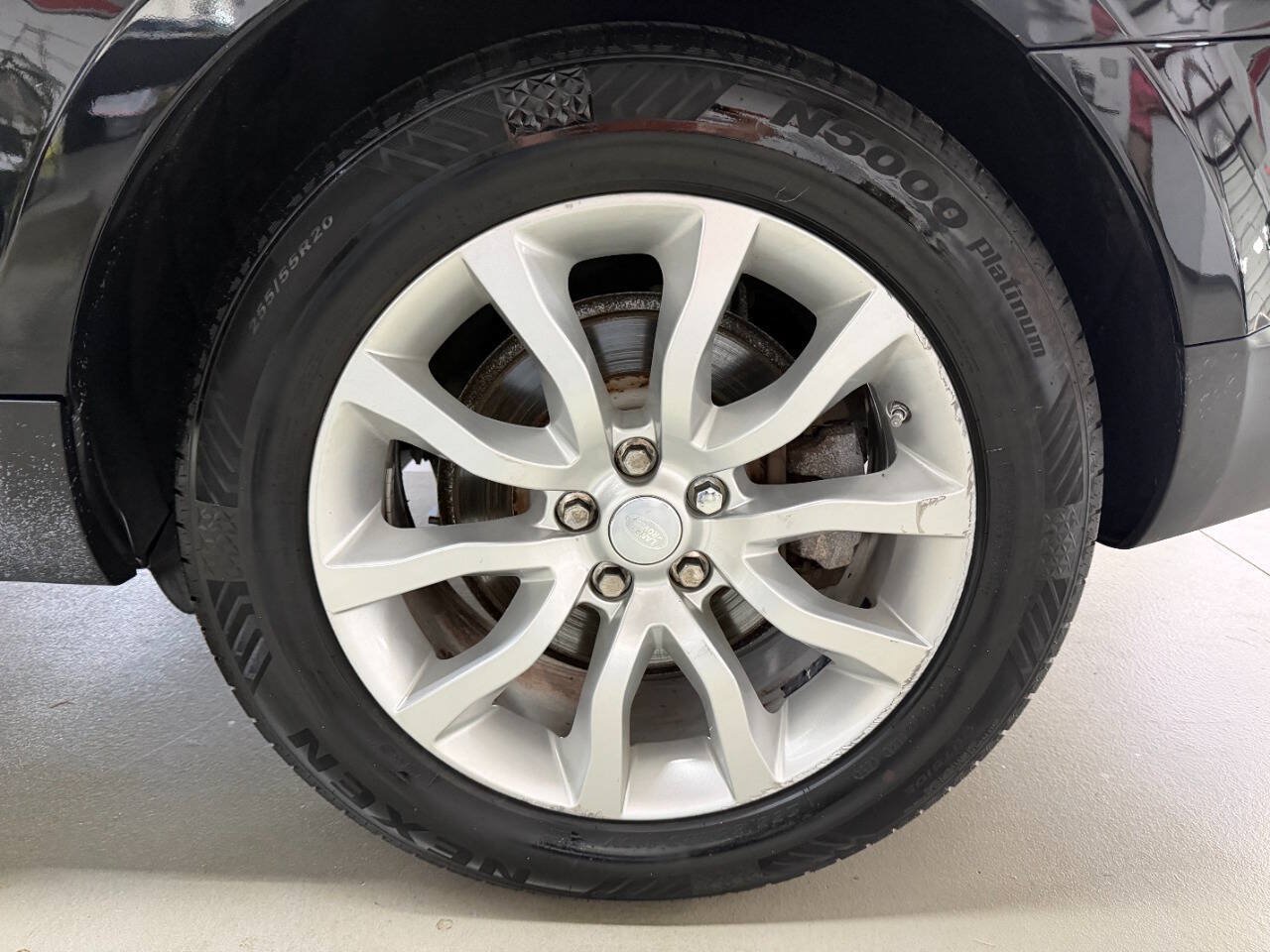Used 2016 Land Rover Range Rover Sport HSE AWD/4WD image 28