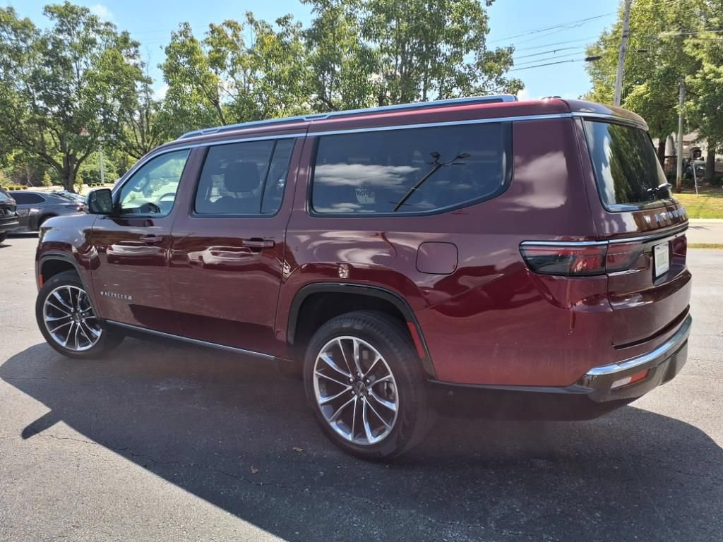 Used 2024 Jeep Wagoneer L Series III w/ Premium Group I AWD/4WD image 18