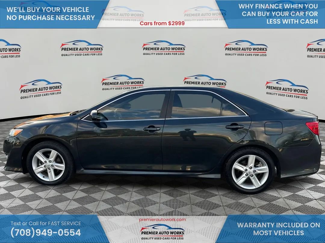 Used 2012 Toyota Camry SE w/ Convenience Pkg FWD image 9