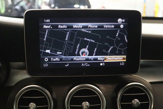 Used 2019 Mercedes-Benz GLC 300 4MATIC image 23