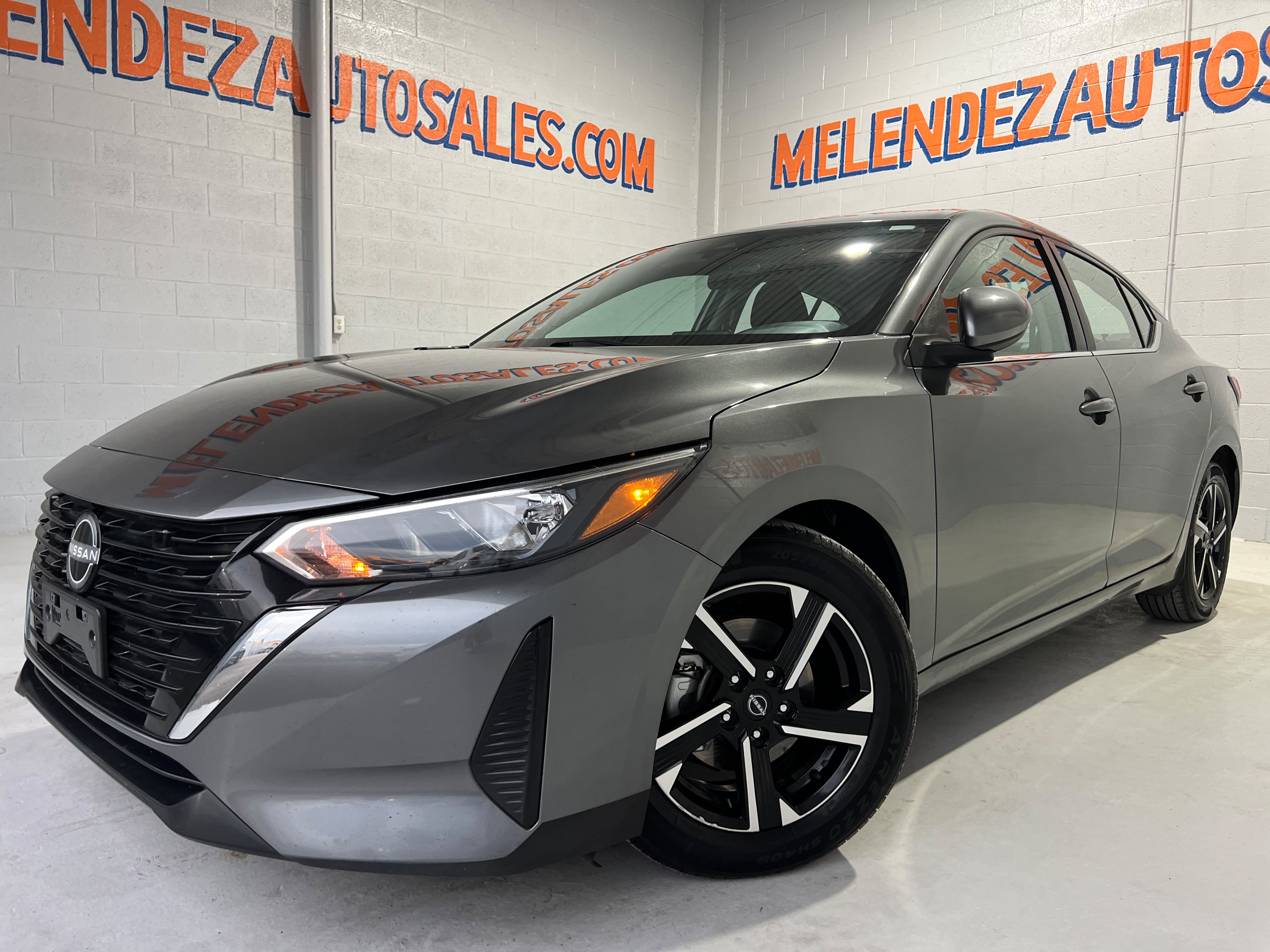 Used 2024 Nissan Sentra SV FWD image 1