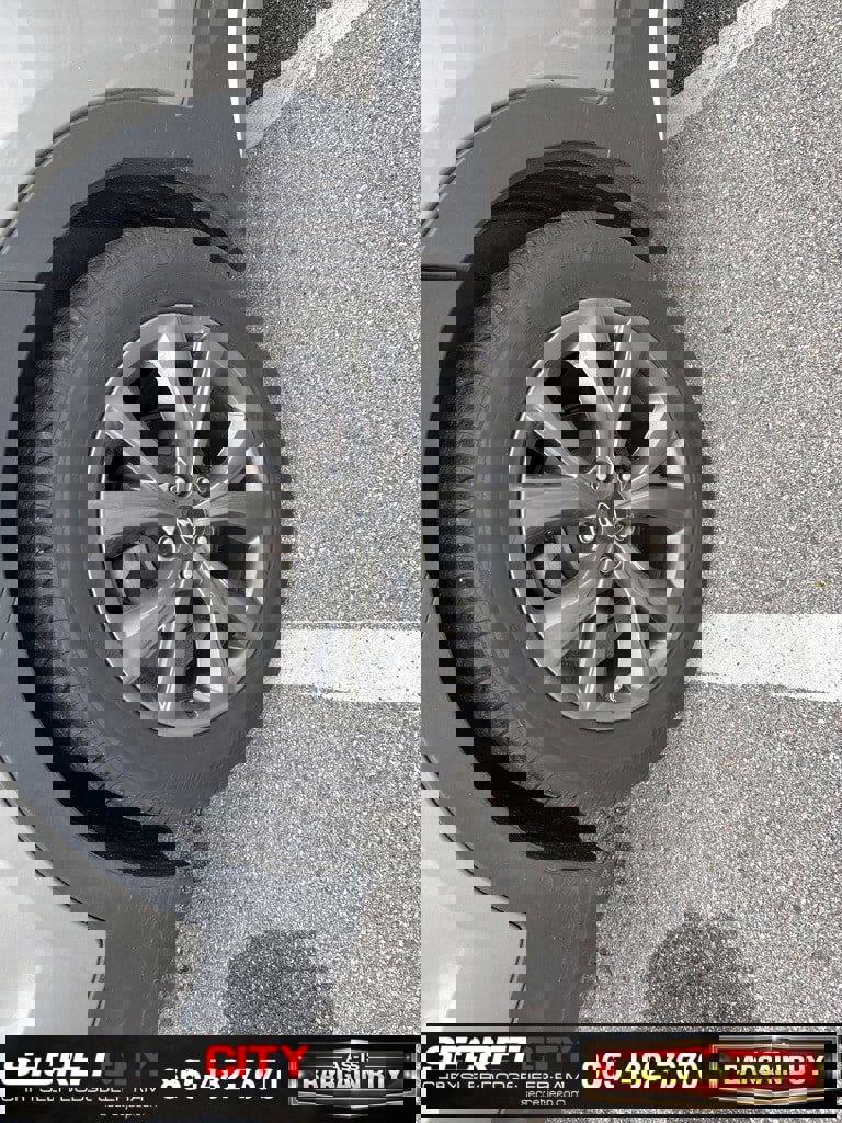 Used 2018 Hyundai Santa Fe Sport image 16