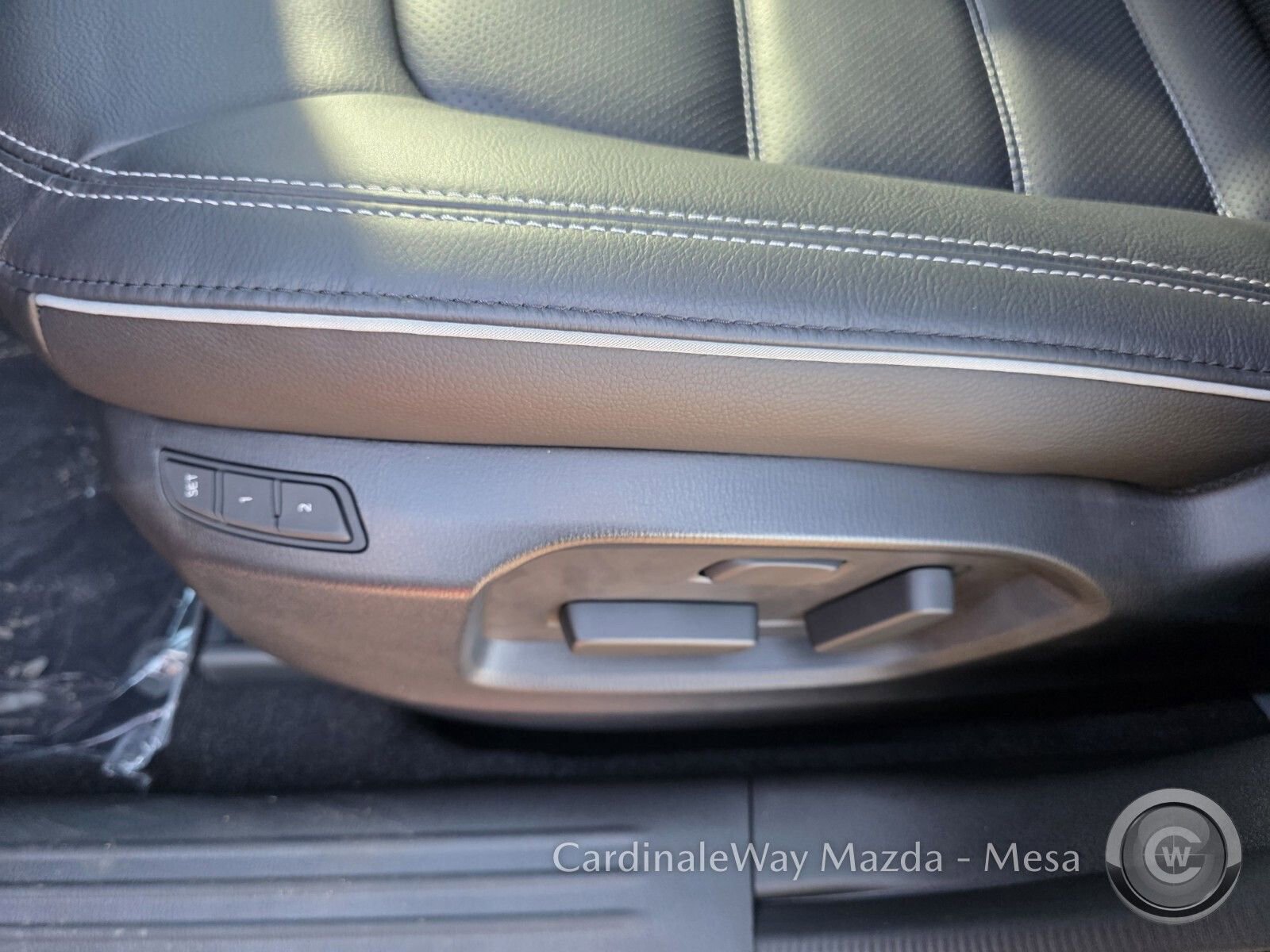 New 2025 MAZDA CX-5 AWD 2.5 S w/ Premium Plus Pkg image 15