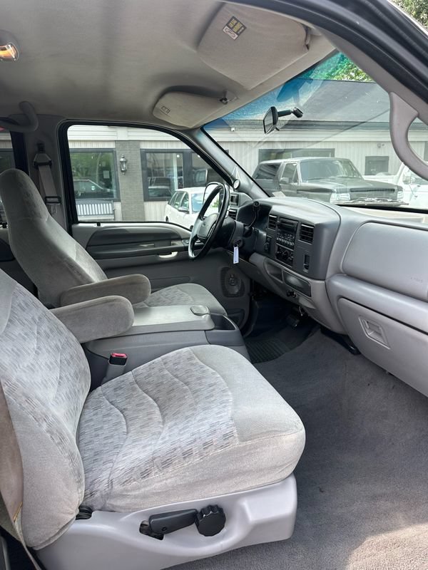 Used 1999 Ford F350 XLT AWD/4WD image 10