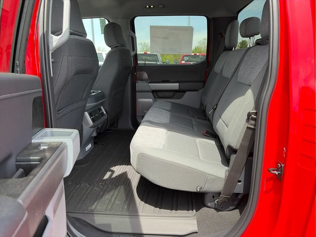 New 2026 Ford F350 XLT w/ XLT Premium Package AWD/4WD image 28