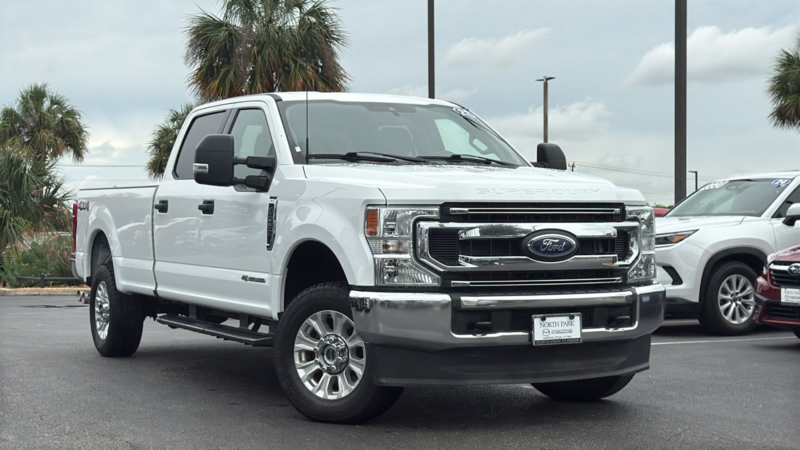 Used 2022 Ford F250 XLT AWD/4WD image 2