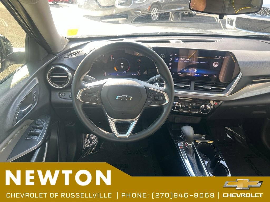 Used 2024 Chevrolet Trax ACTIV w/ Driver Confidence Package FWD image 18