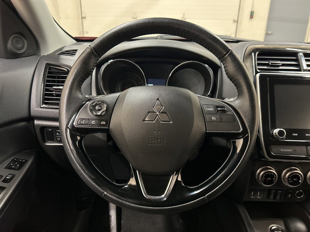 Used 2024 Mitsubishi Outlander Sport SE image 17