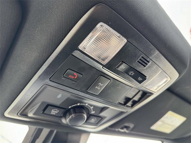 Used 2023 Toyota Tacoma TRD Off-Road image 31