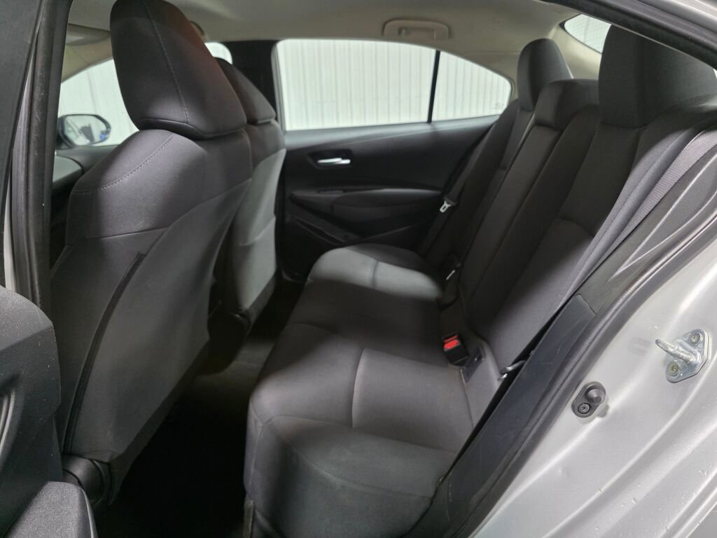 Used 2021 Toyota Corolla LE FWD image 10