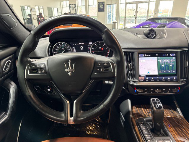 Used 2021 Maserati Levante GranLusso image 48