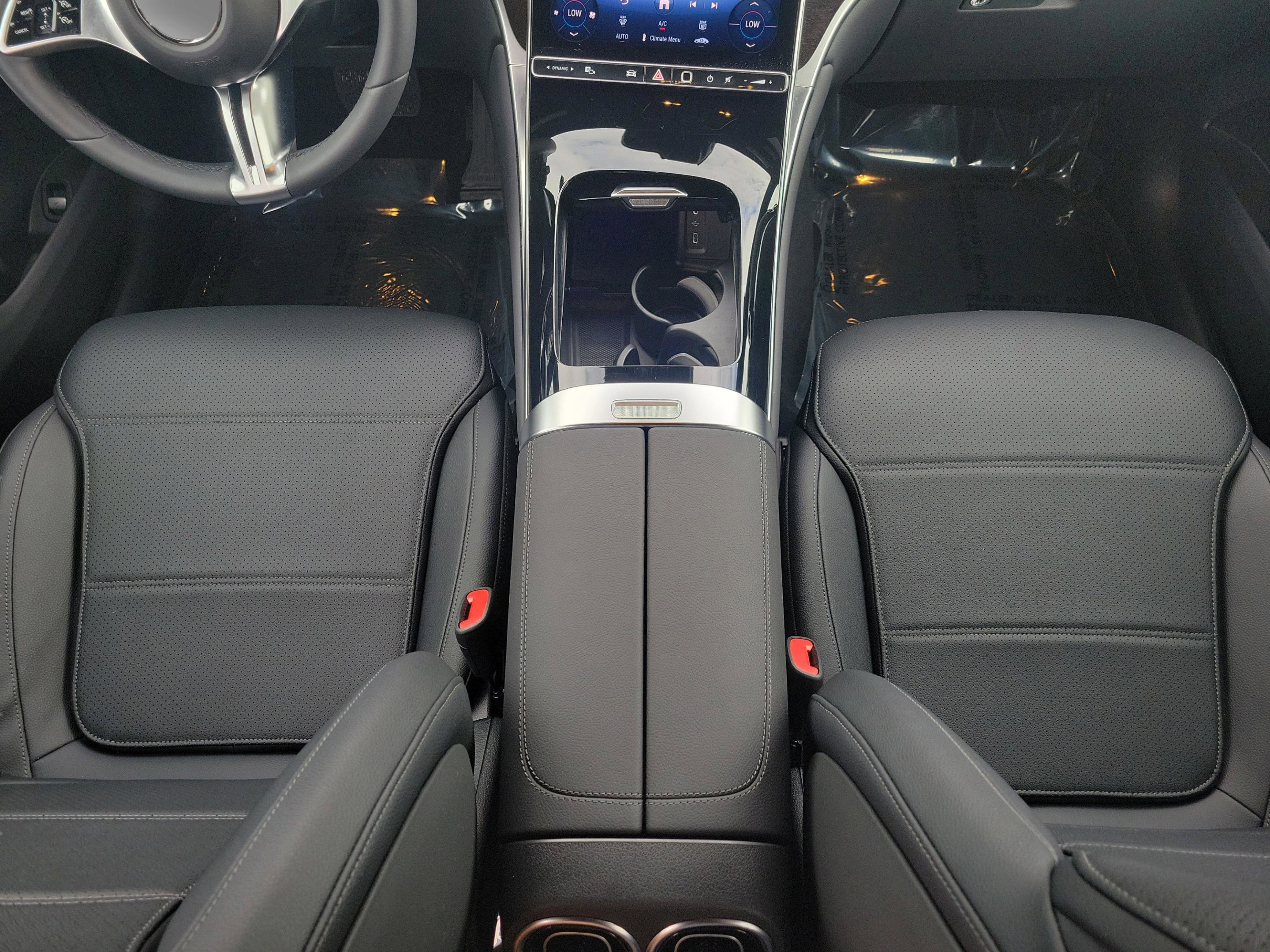 Certified 2025 Mercedes-Benz GLC 300 image 15