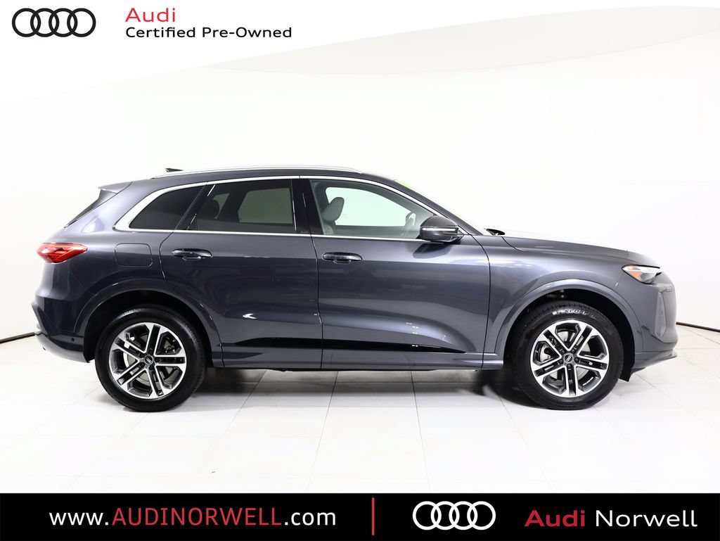 Certified 2025 Audi Q5 Premium w/ Convenience Package AWD/4WD image 19
