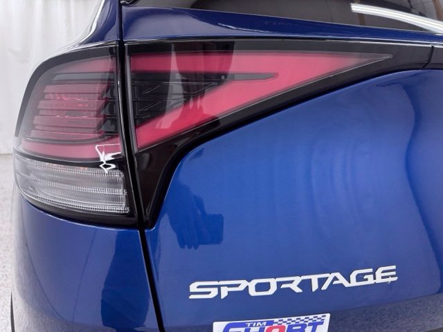 Used 2023 Kia Sportage X-Line w/ X-Line Premium Package AWD/4WD image 8