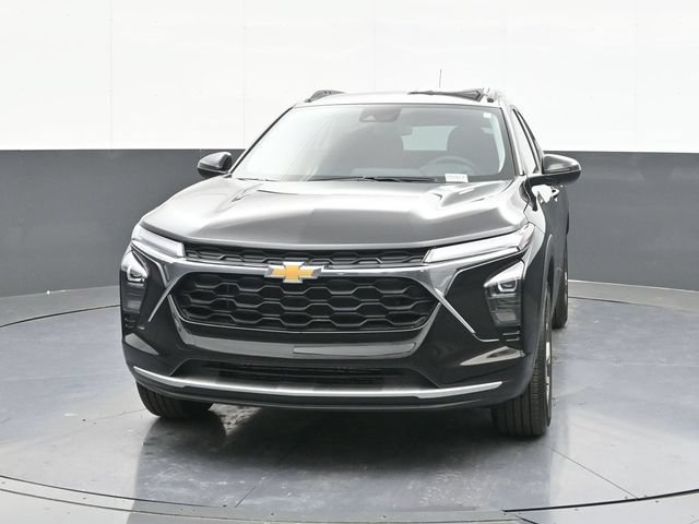 New 2026 Chevrolet Trax LT w/ LT Convenience Package FWD video 2